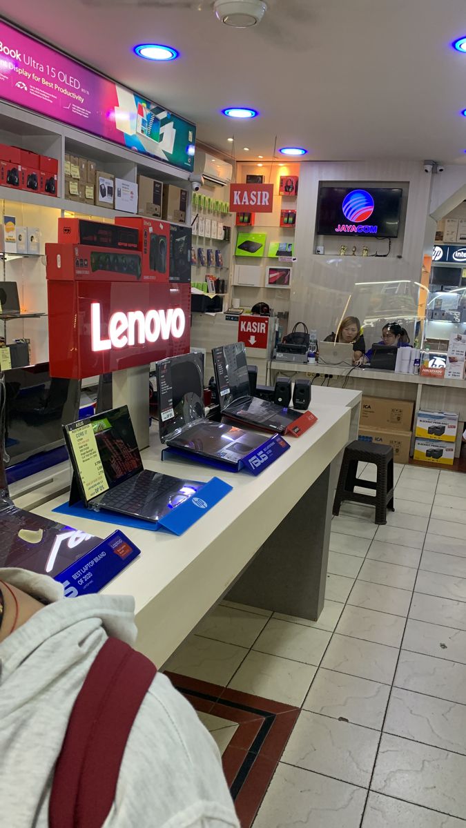 Toko Komputer Plaza Medan Fair